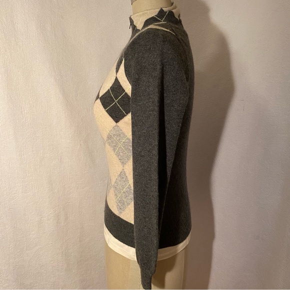 Pure 2 ply cashmere XS cashmere zip front sweater. Grey, oatmeal - Picture 4 of 8